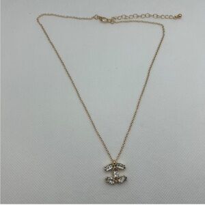 Fashion Jewelry Gold Necklace with Crystal Charms